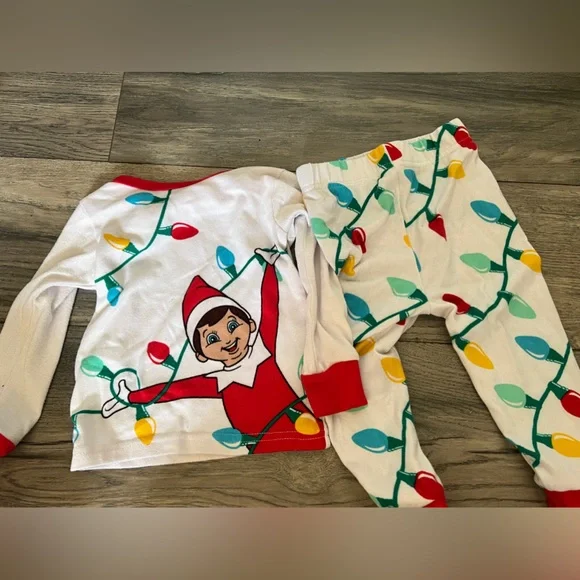 🦌⚠️3 FOR $10 SALE⚠️🦌 Elf on the shelf pajamas - Picture 2 of 2